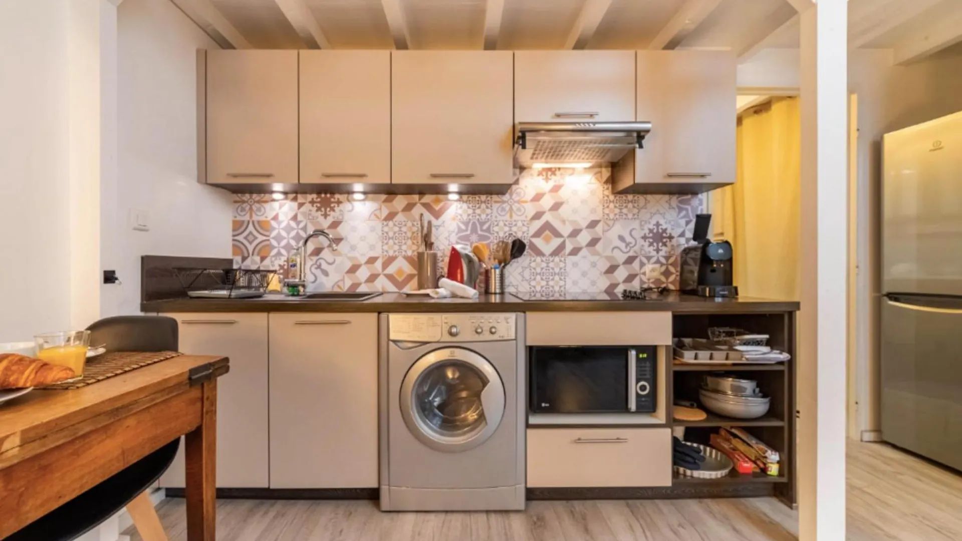 אביניון Beautiful Listed Apartment Le Clos Des Arts צרפת