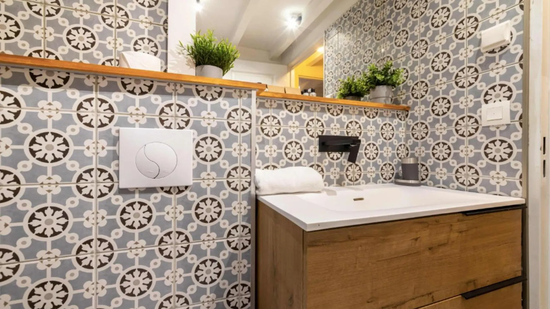 אביניון Beautiful Listed Apartment Le Clos Des Arts